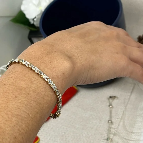 ✨ Vintage Sterling Silver & Gold-Plated Blue Gemstone Bracelet - Picture 10 of 16